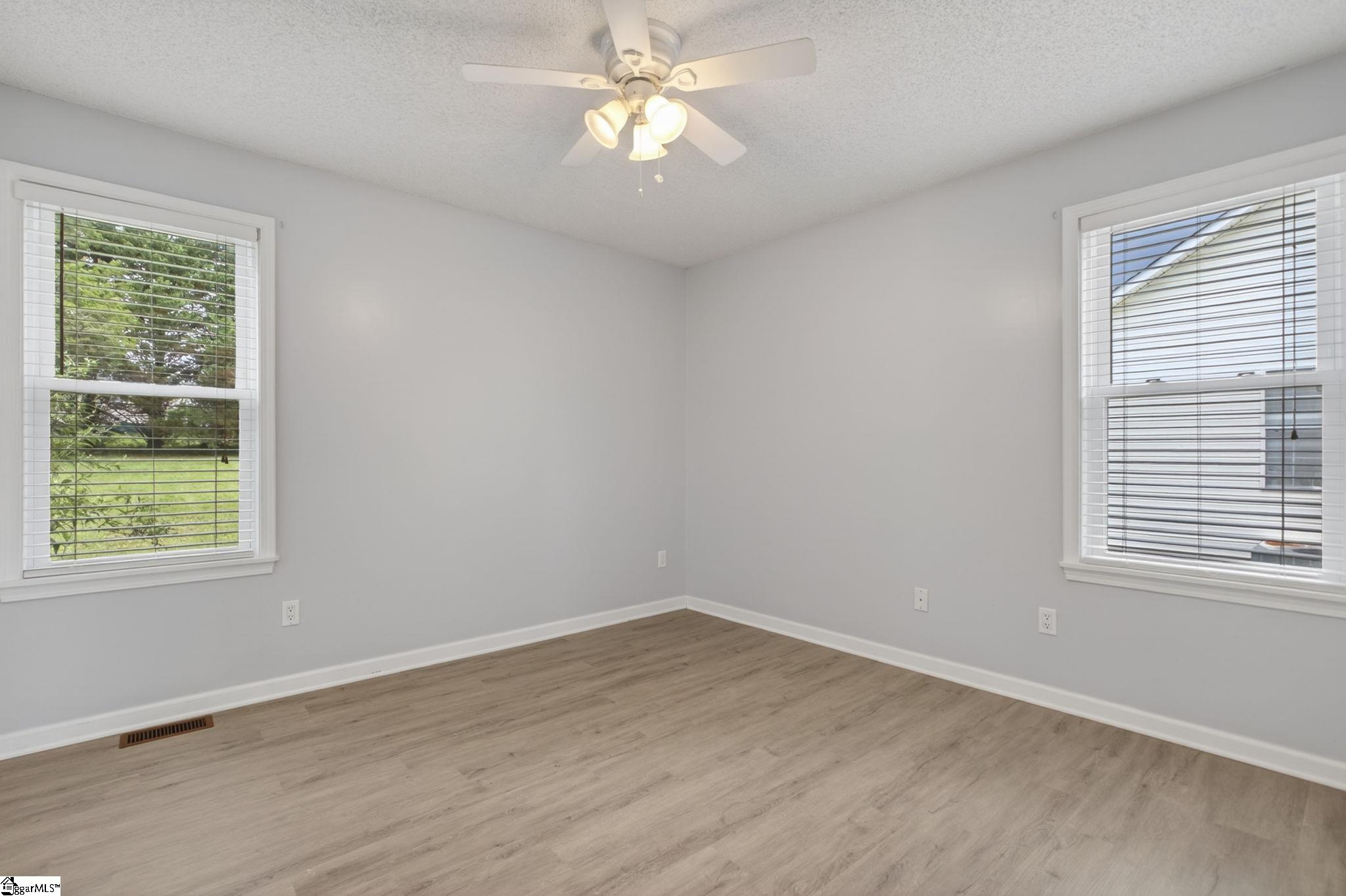 11 Rison Road Greenville, SC 29611 - Photo 23 of 37 Gallery Image 23