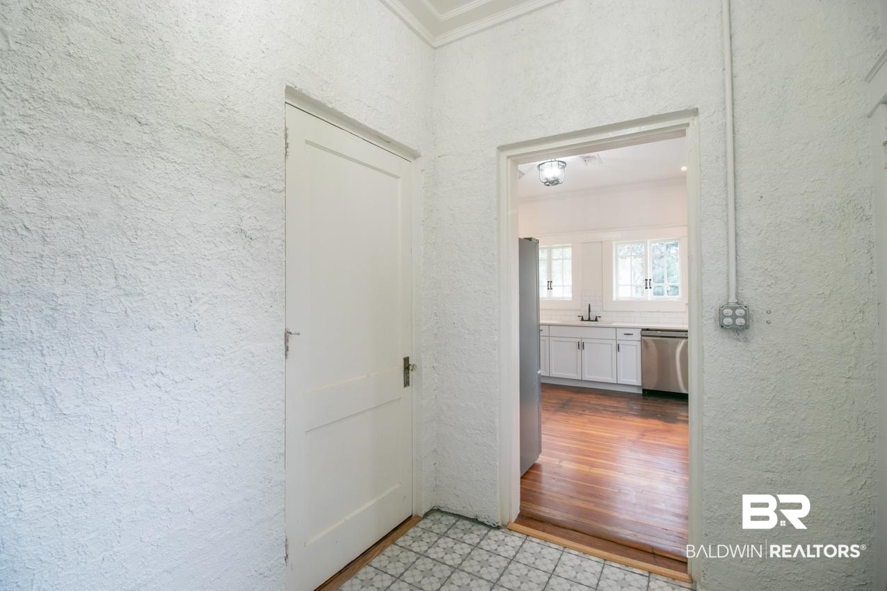 814 South Broad Street Mobile, AL 36603 - Photo 24 of 29