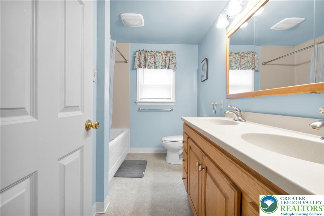 1000 Wedgewood Road Bethlehem, PA 18017 - Photo 33 of 40