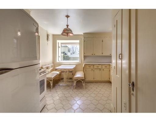 29 Lovell Road Melrose, MA 02176 - Photo 12 of 28 Gallery Image 12