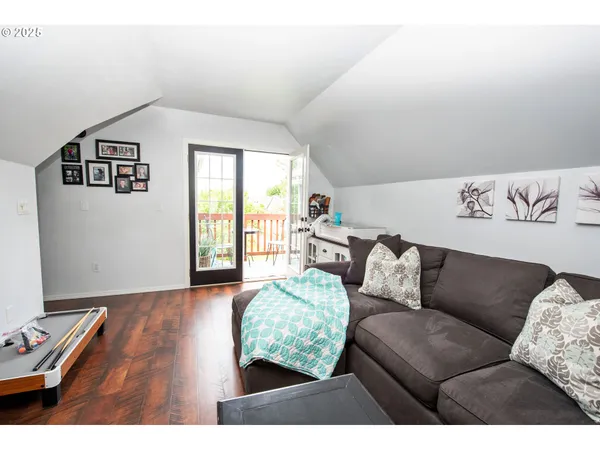 $579,999 | 2311 East L Avenue, La Grande, OR 97850