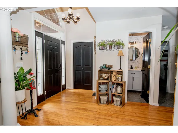 $579,999 | 2311 East L Avenue, La Grande, OR 97850