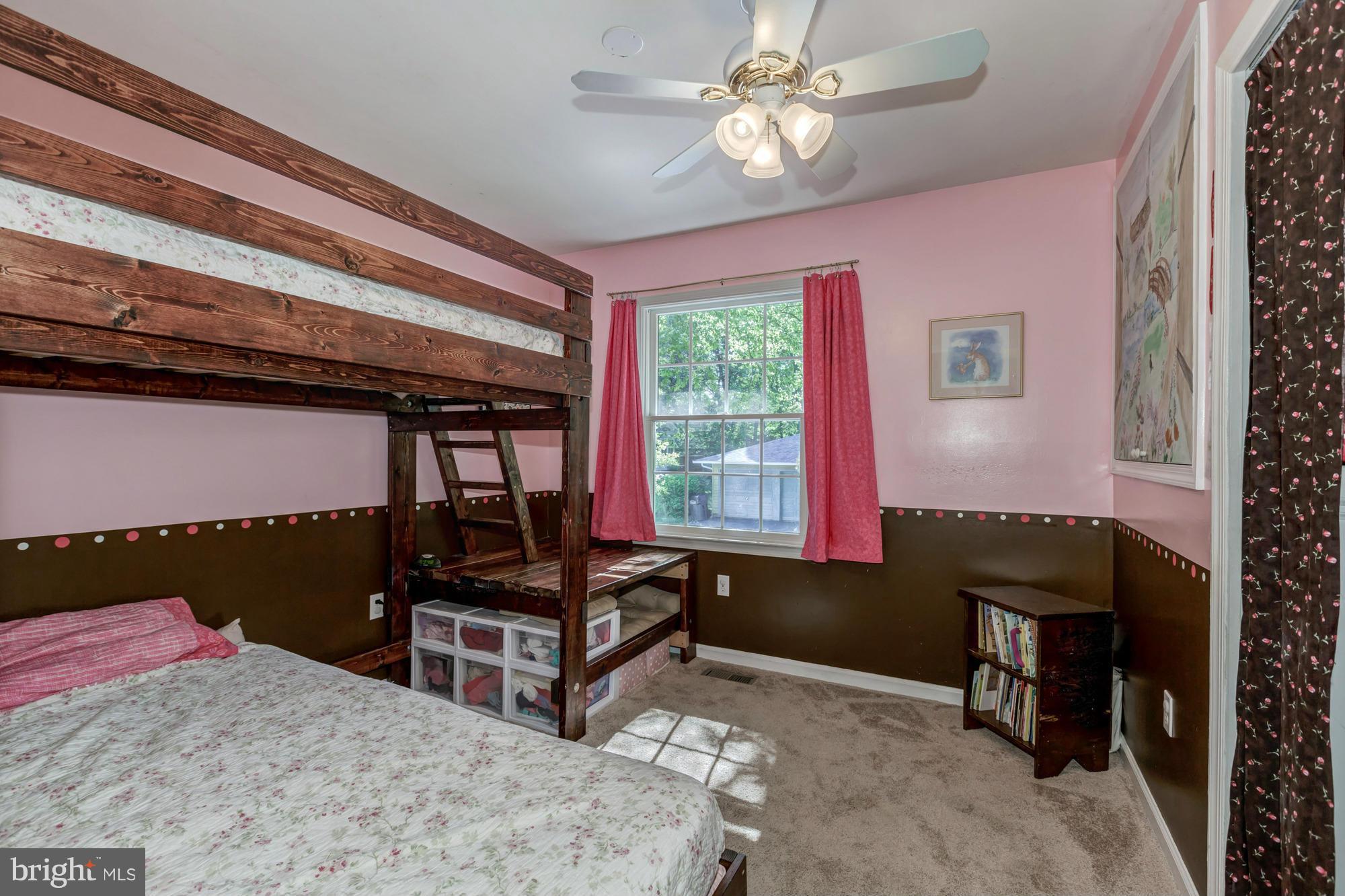 8907 Applecross Lane Springfield, VA 22153 - Photo 14 of 30 Bedroom 2