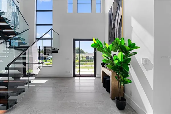 $3,995,000 | 114 West Davis Boulevard, Tampa, FL 33606