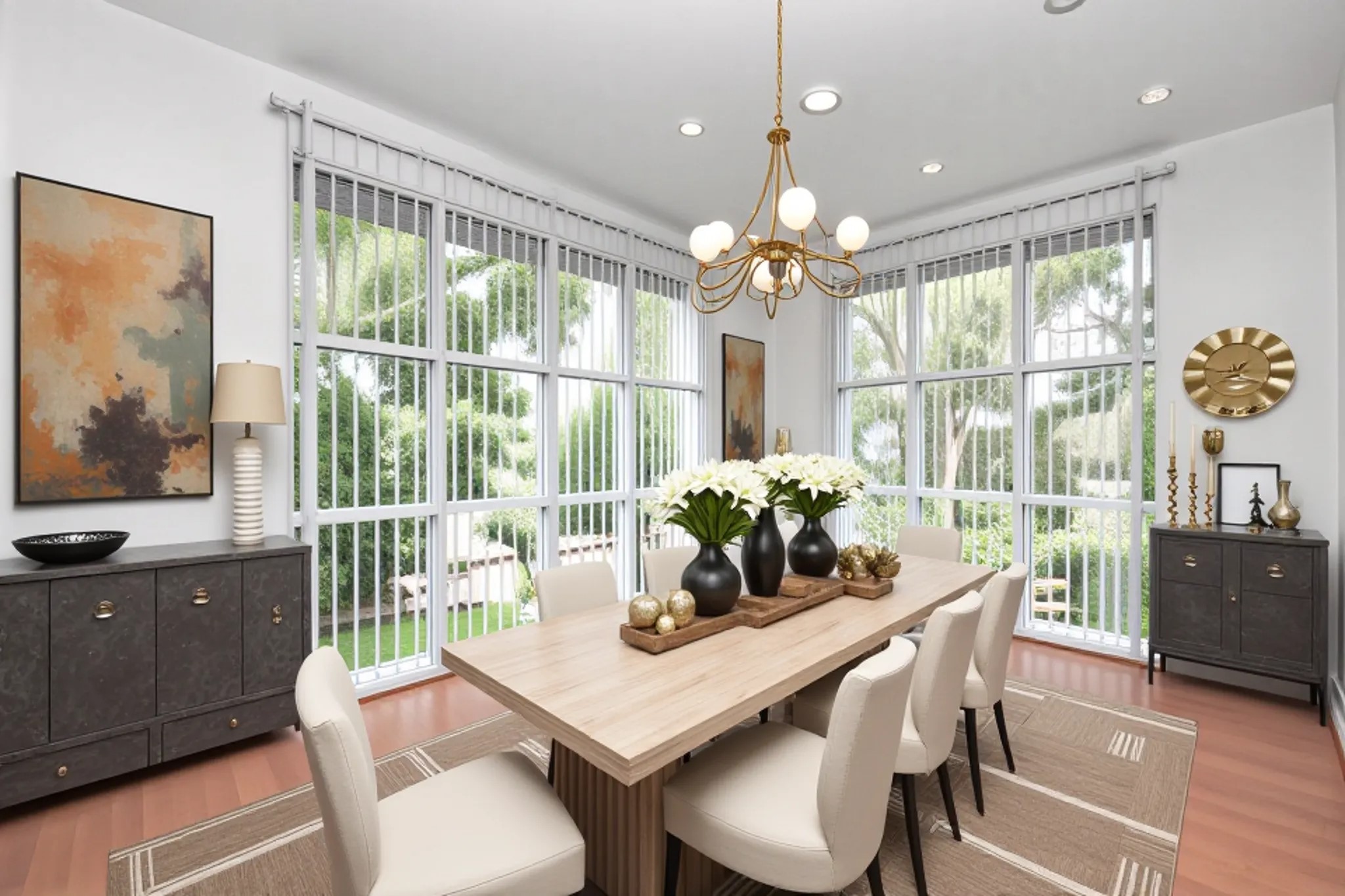 2400 McCue Road, Unit 424 Houston, TX 77056 - Photo 11 of 33 a dining room with furniture a chandelier and wooden floor