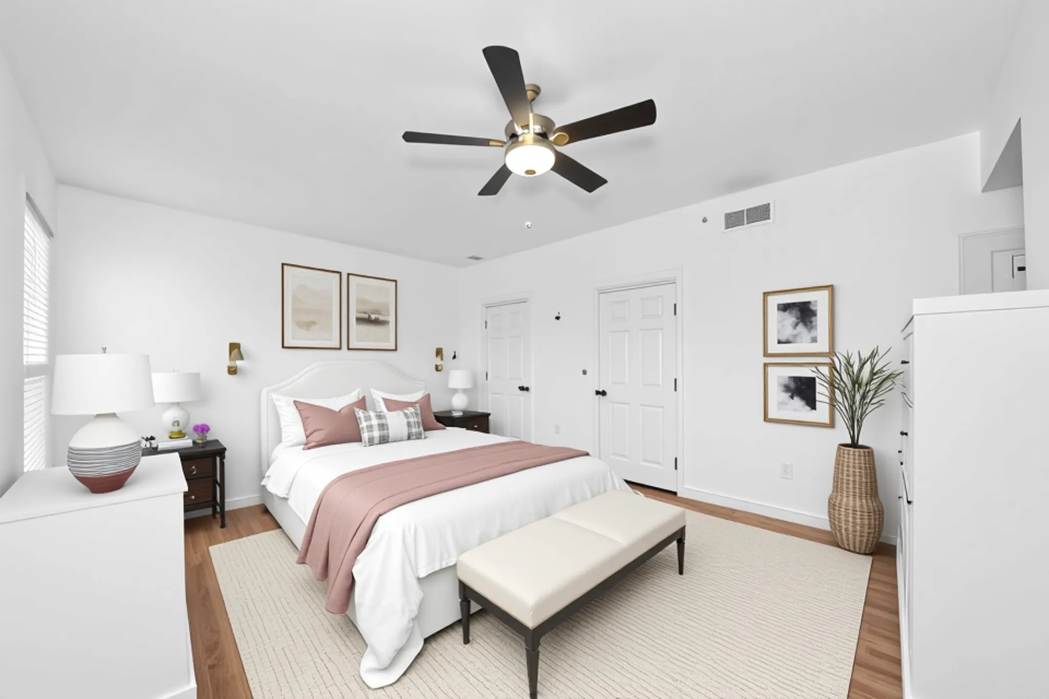 2400 McCue Road, Unit 424 Houston, TX 77056 - Photo 8 of 33 a bedroom with a bed and a refrigerator