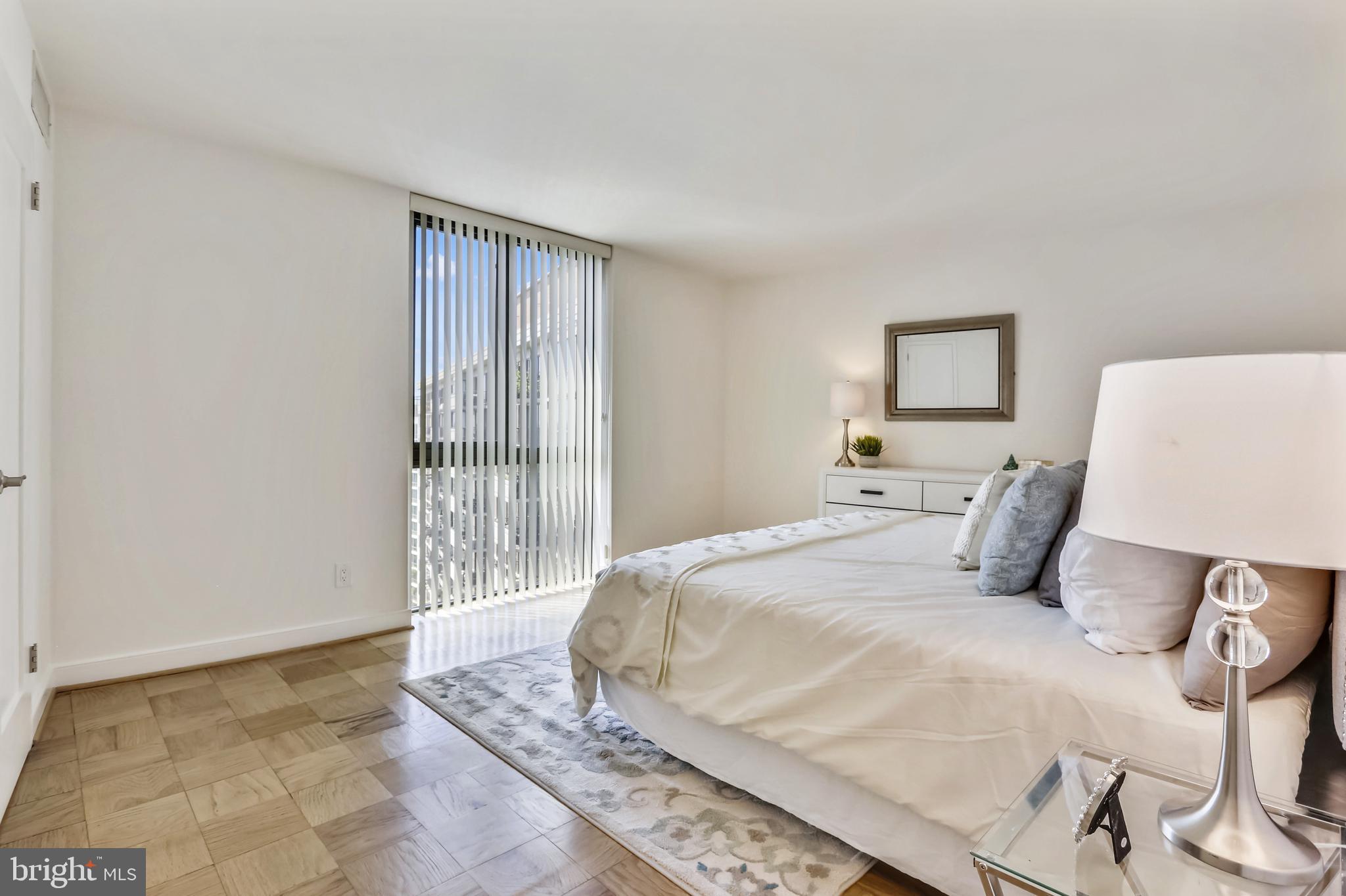 4620 North Park Avenue, Unit 1606E Chevy Chase, MD 20815 - Photo 30 of 73 Primary bedroom