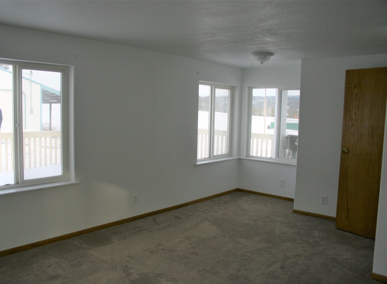 10015 East Dunn Road Chattaroy, WA 99003 - Photo 13 of 20 Gallery Image 13