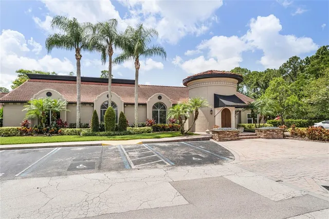 $199,000 | 5124 Conroy Road, Unit 24, Orlando, FL 32811