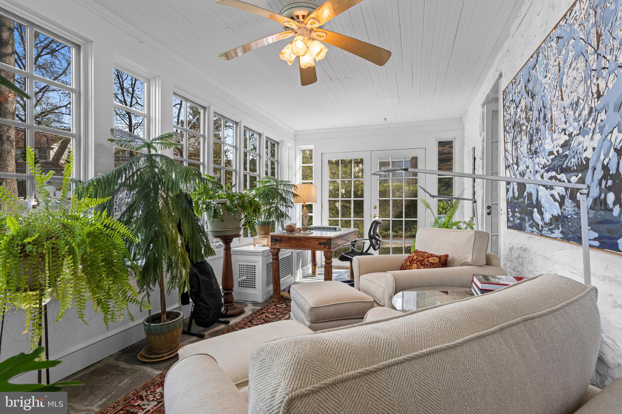510 Anthwyn Road Merion Station, PA 19066 - Photo 5 of 30 a living room with furniture and a potted plant