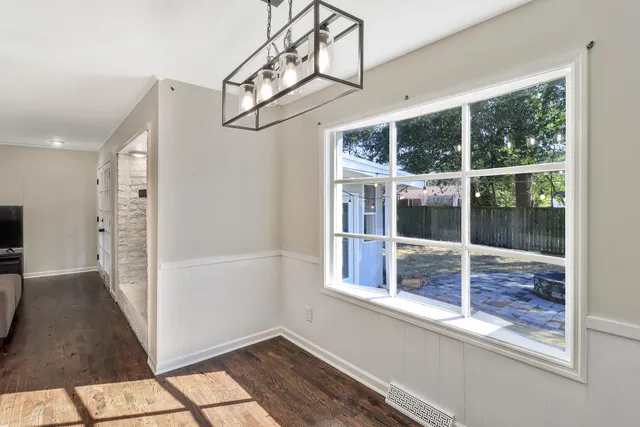 $700,000 | 1227 Oakcrest Drive, Charleston, SC 29412