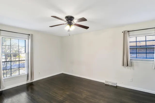 $700,000 | 1227 Oakcrest Drive, Charleston, SC 29412