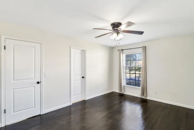 $700,000 | 1227 Oakcrest Drive, Charleston, SC 29412