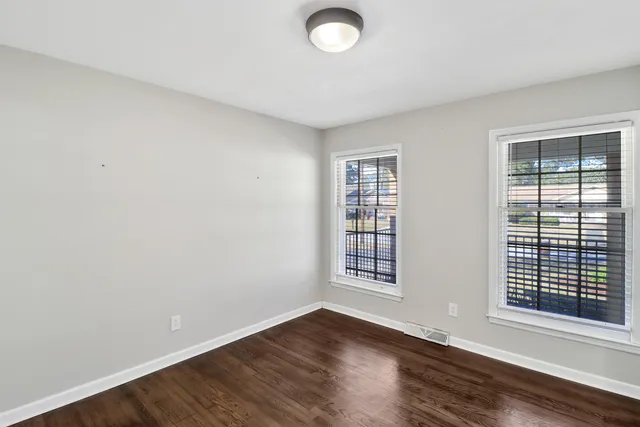 $700,000 | 1227 Oakcrest Drive, Charleston, SC 29412