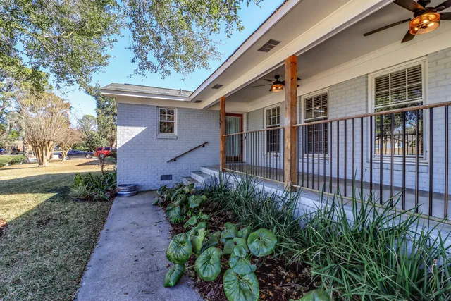 $700,000 | 1227 Oakcrest Drive, Charleston, SC 29412