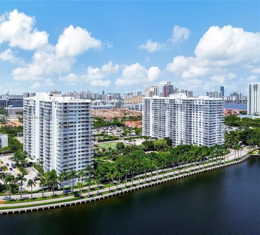 $385,000 | 2851 Northeast 183rd Street, Unit 1903E1905E, Aventura, FL 33160