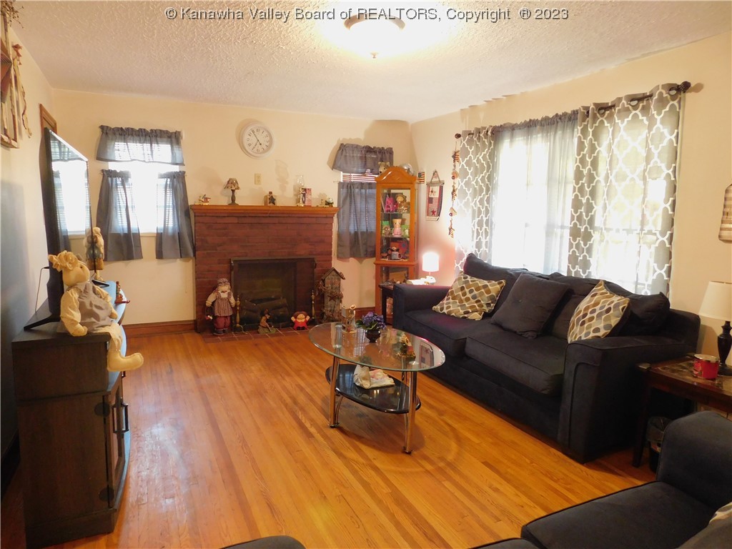 5232 Big Tyler Road Charleston, WV 25313 - Photo 3 of 19 Gallery Image 3