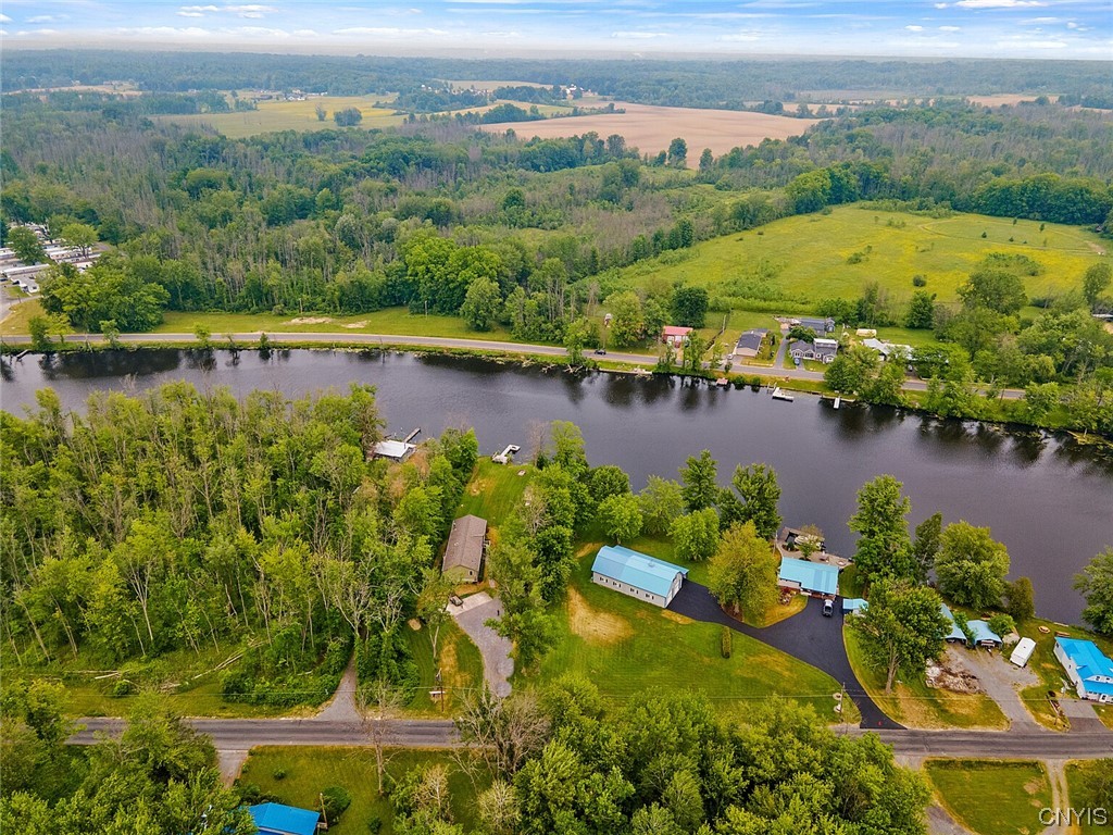 9340 Horseshoe Island Road Clay, NY 13041 - Photo 5 of 45