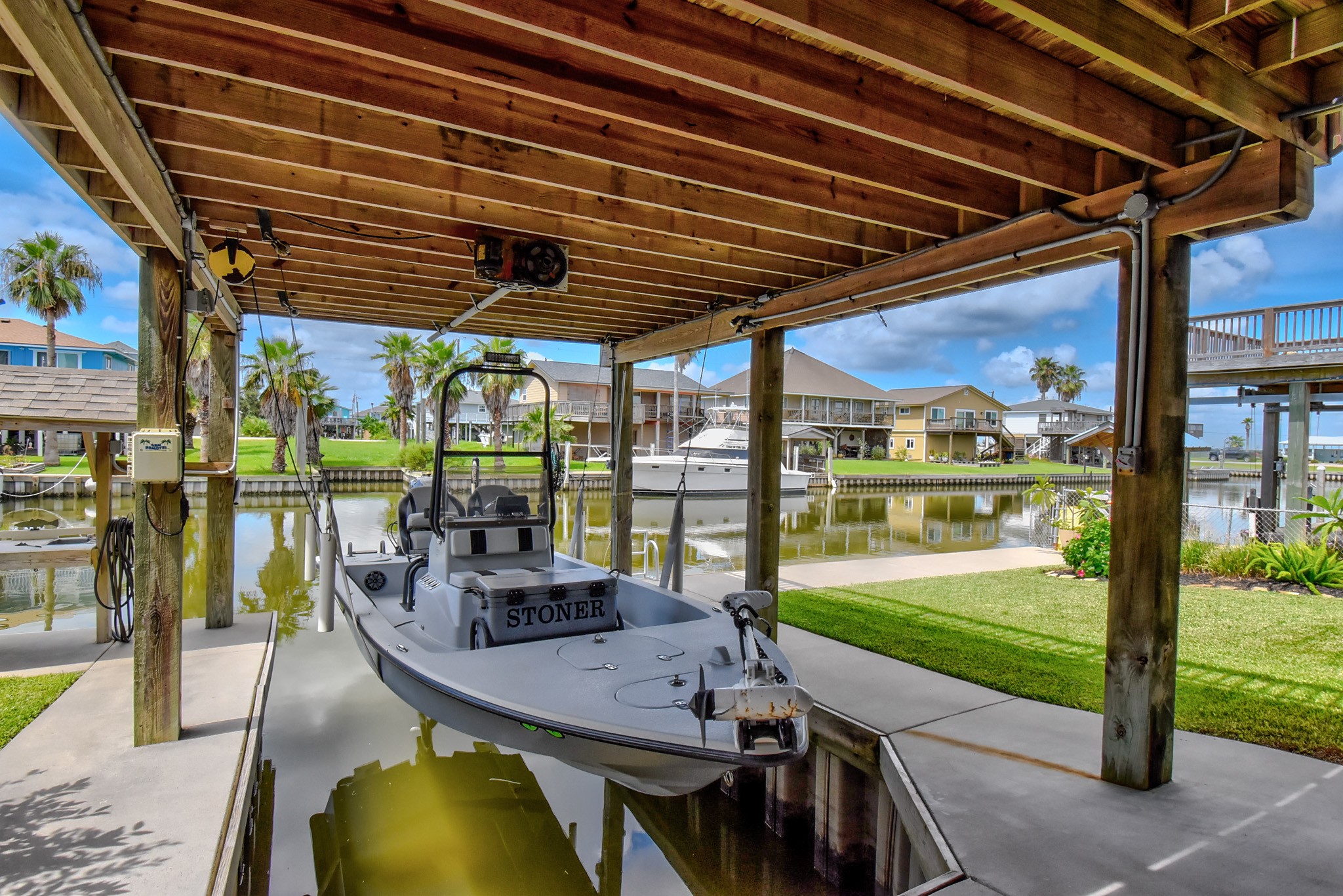 122 Four Master Road Freeport, TX 77541 - Photo 45 of 50 Boat Lift