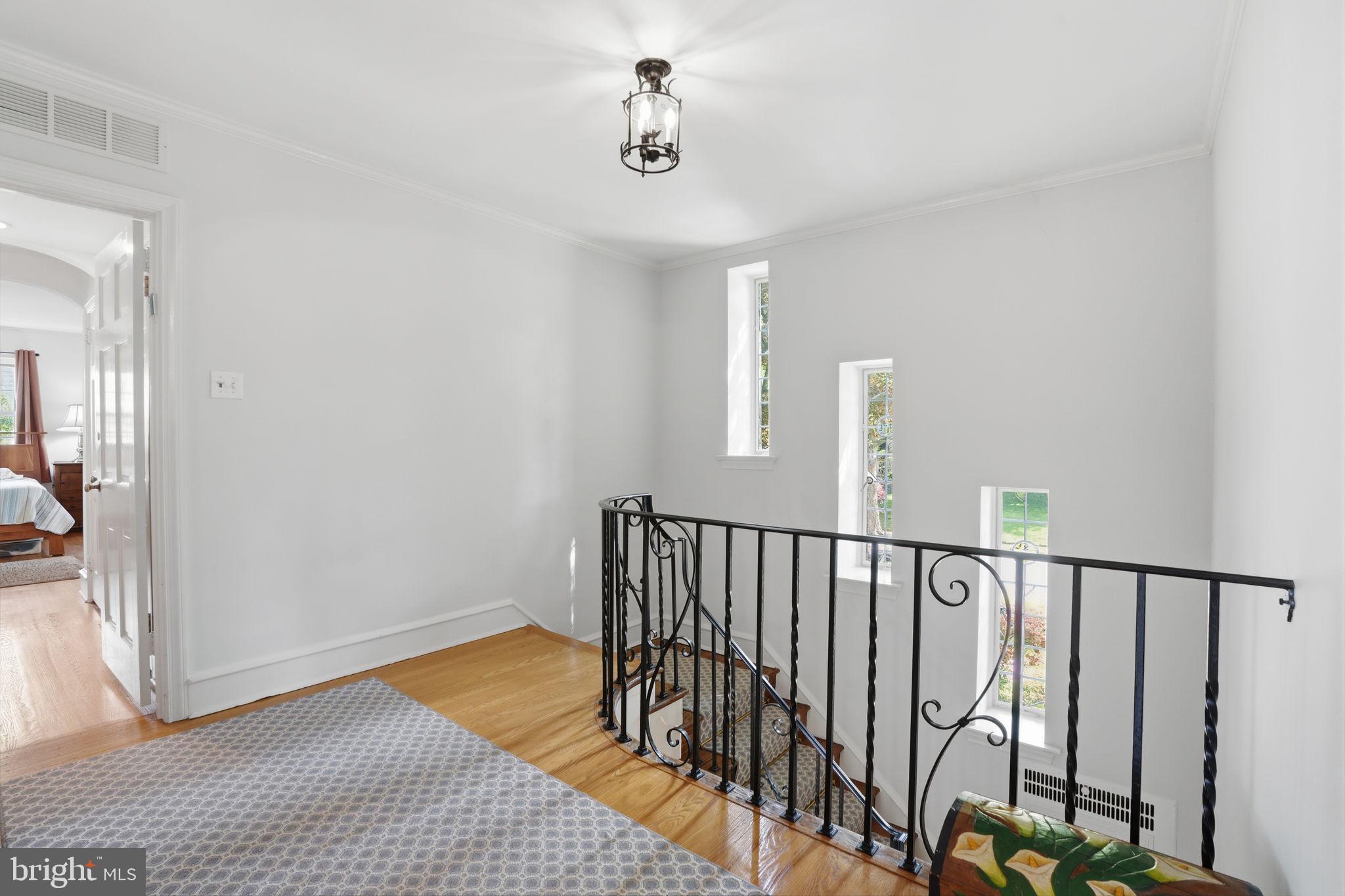 419 Chapel Road Elkins Park, PA 19027 - Photo 19 of 56 Gallery Image 19