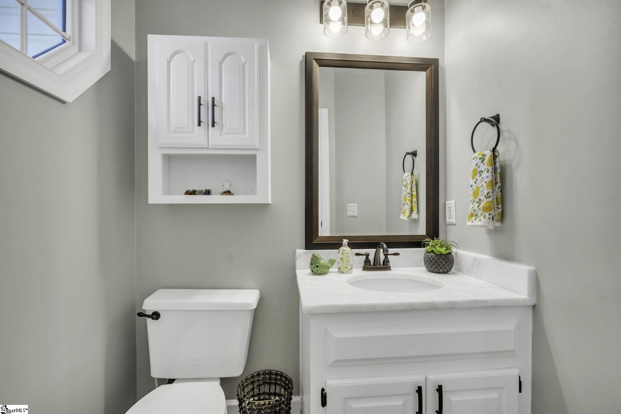 301 Deer Spring Lane Simpsonville, SC 29680 - Photo 12 of 31 Gallery Image 12