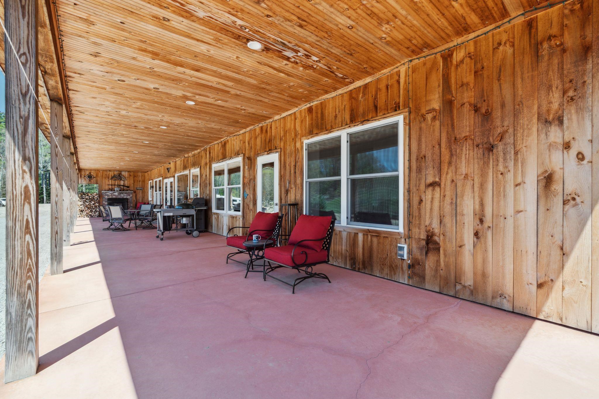 318 Center Road Bradford, NH 03221 - Photo 11 of 33