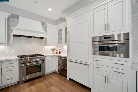 $1,725,000 | 1247 Walker Avenue, Unit 2, Walnut Creek, CA 94596