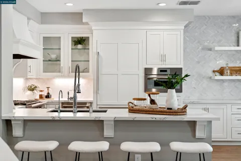 $1,725,000 | 1247 Walker Avenue, Unit 2, Walnut Creek, CA 94596