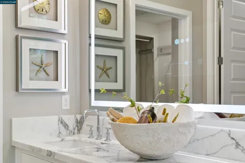 $1,725,000 | 1247 Walker Avenue, Unit 2, Walnut Creek, CA 94596