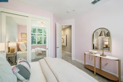 $1,725,000 | 1247 Walker Avenue, Unit 2, Walnut Creek, CA 94596