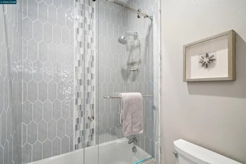 $1,725,000 | 1247 Walker Avenue, Unit 2, Walnut Creek, CA 94596