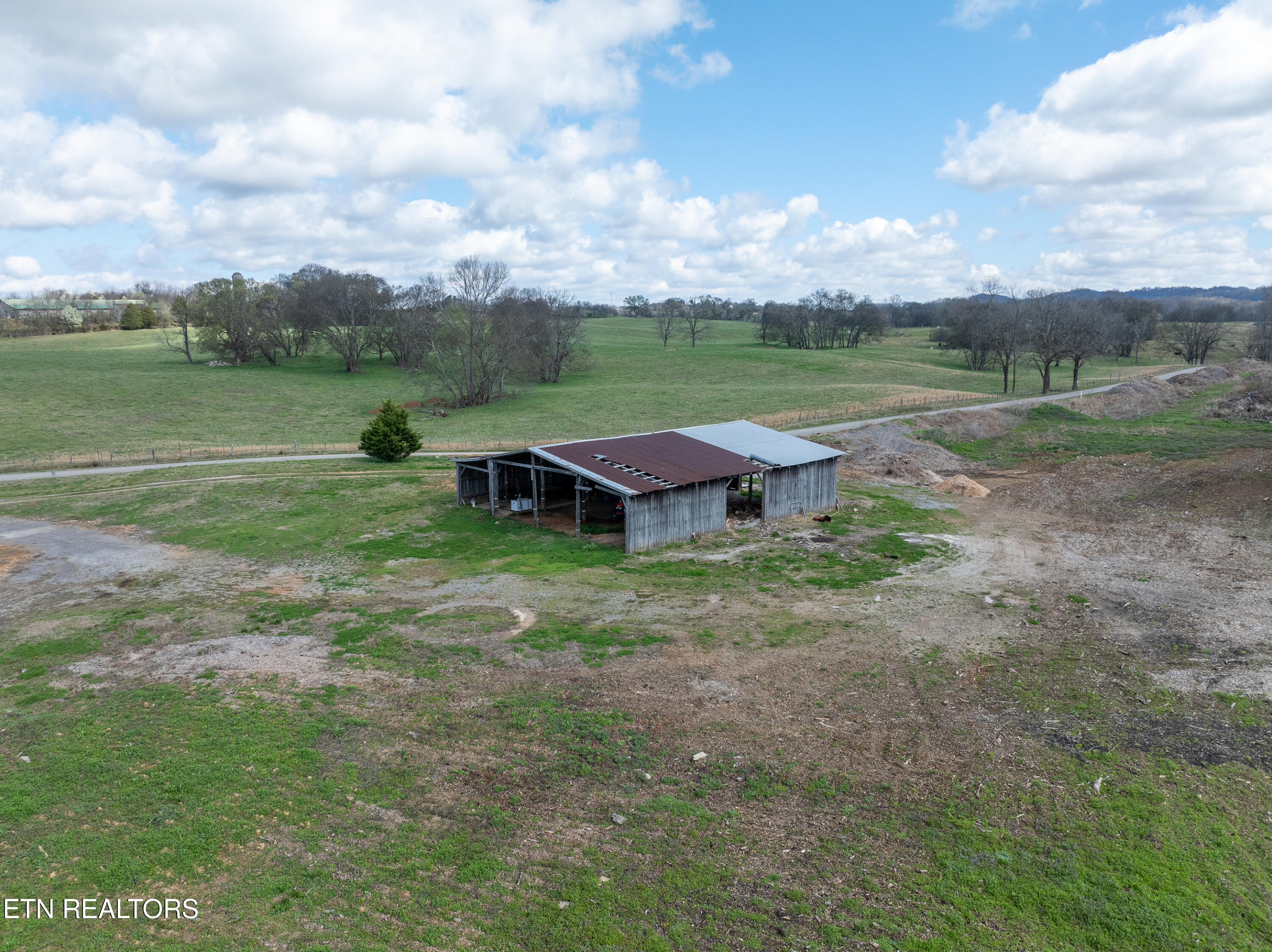 600 Bell View Greenback, TN 37742 - Photo 7 of 18 DJI_0922-HDR