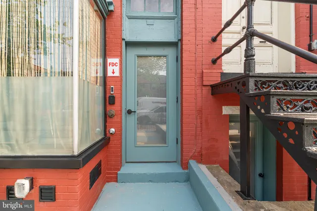 a view of a entryway