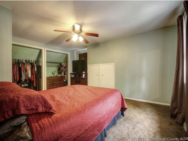 202 Center Street Seymour, IL 61875 - Photo 14 of 24