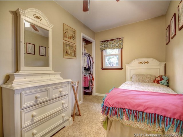 202 Center Street Seymour, IL 61875 - Photo 10 of 24