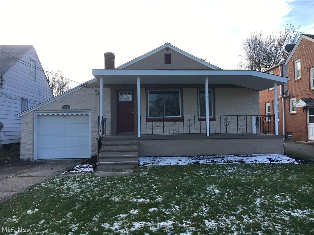 5922 Maplewood Road Cleveland, OH 44124 - Photo 2 of 17 Gallery Image 2