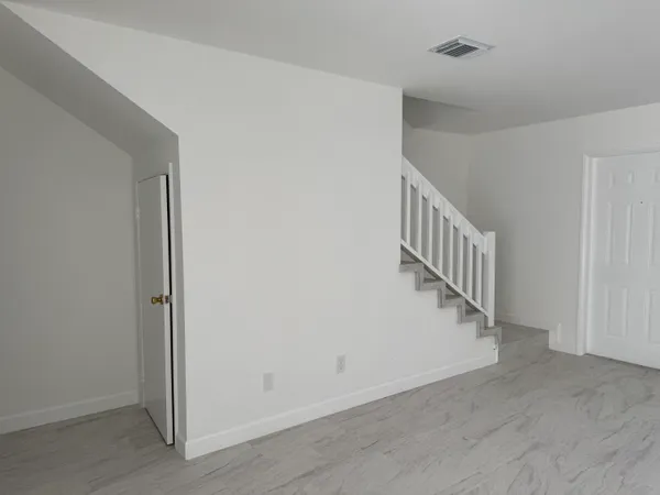 $2,400 | 1403 Wharf Lane, Greenacres, FL 33463