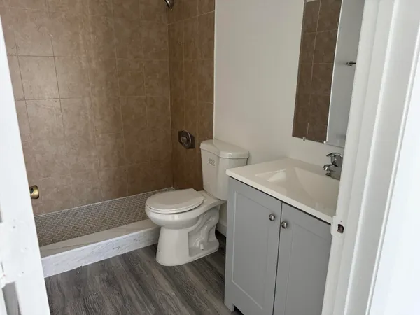 $2,400 | 1403 Wharf Lane, Greenacres, FL 33463