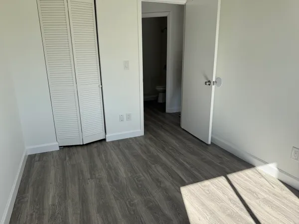 $2,400 | 1403 Wharf Lane, Greenacres, FL 33463