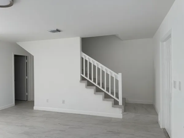 $2,400 | 1403 Wharf Lane, Greenacres, FL 33463