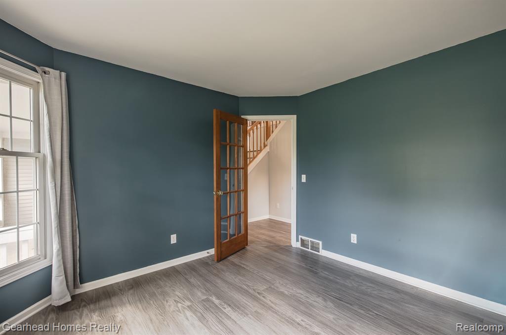 8088 Denton Hill Road Fenton, MI 48430 - Photo 16 of 56