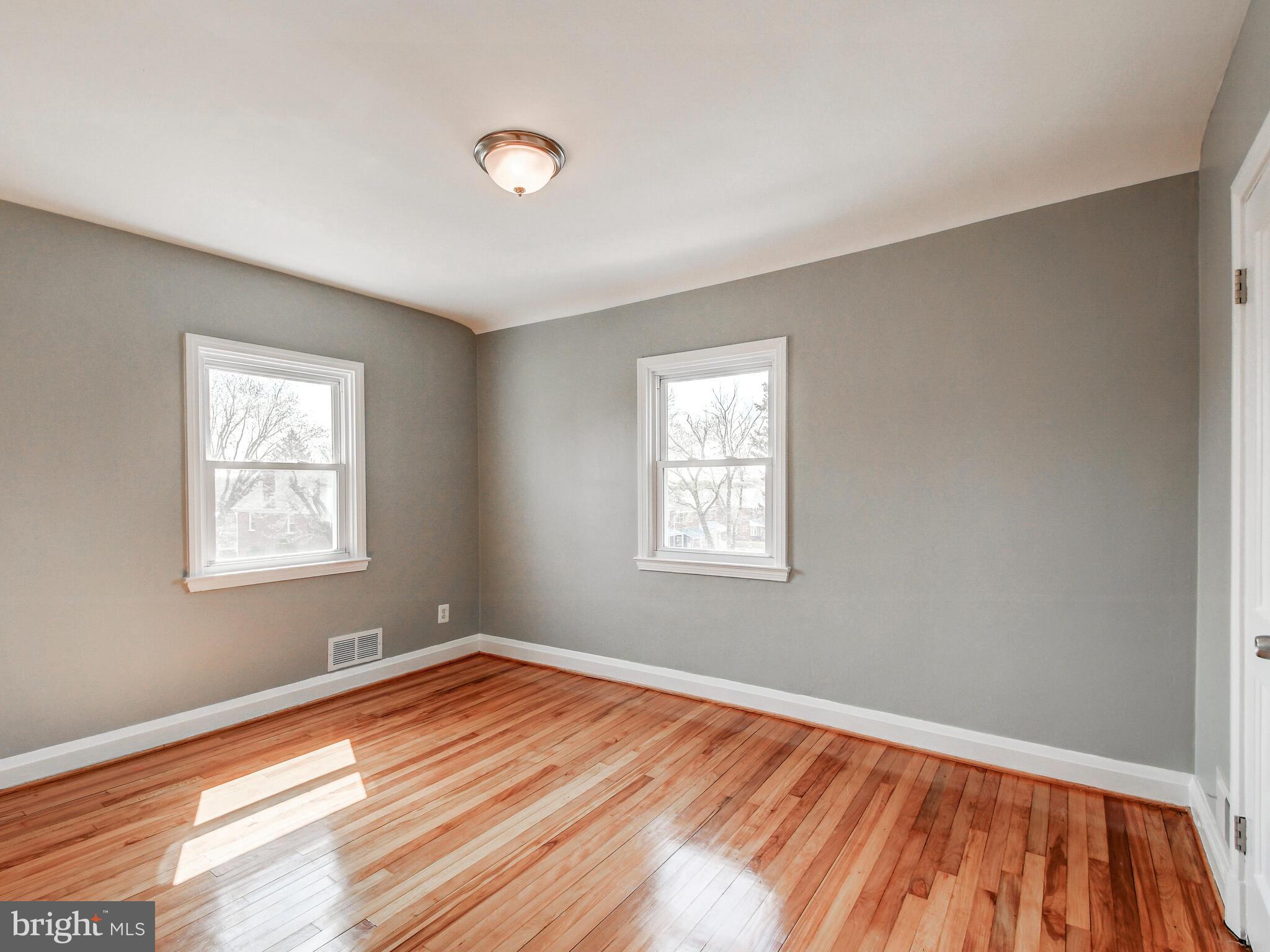 8650 Black Oak Road Baltimore, MD 21234 - Photo 22 of 40 Gallery Image 22