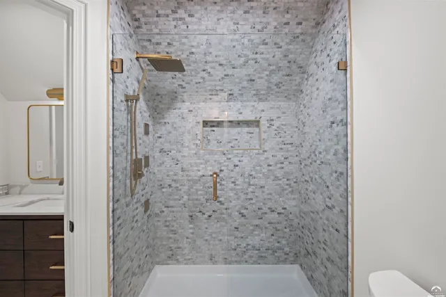 $1,450,000 | 1608 Prestwick Drive, Lawrence, KS 66047