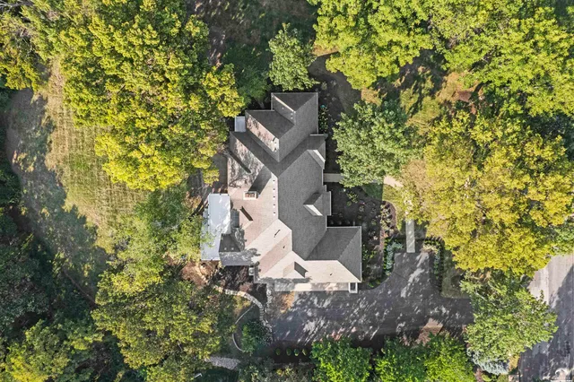 $1,450,000 | 1608 Prestwick Drive, Lawrence, KS 66047