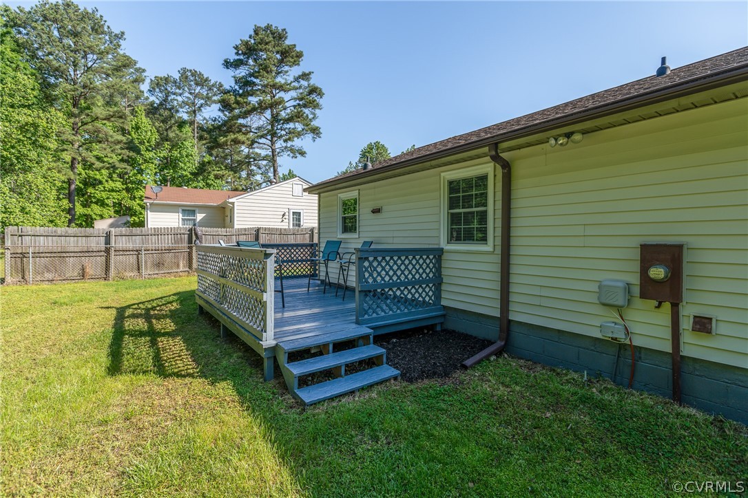 16124 Mistora Road Chester, VA 23831 - Photo 8 of 29