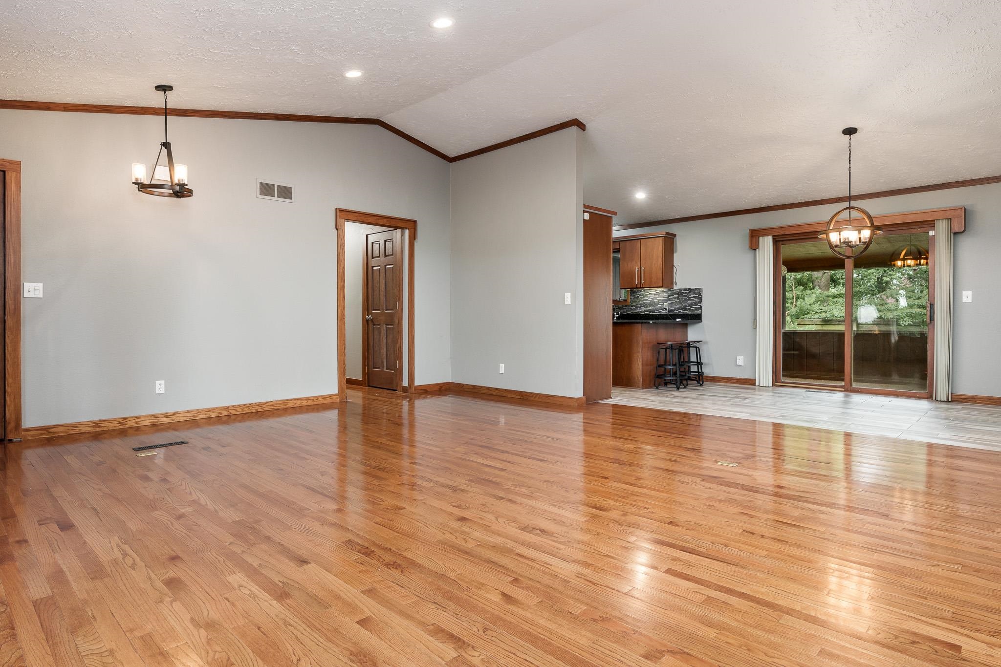 5491 Tate Road Rockford, IL 61101 - Photo 23 of 56