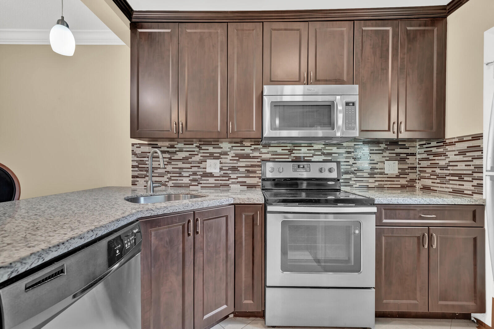 5501 Northwest 2nd Avenue, Unit 111 Boca Raton, FL 33487 - Photo 7 of 23 07_Image_7_mls