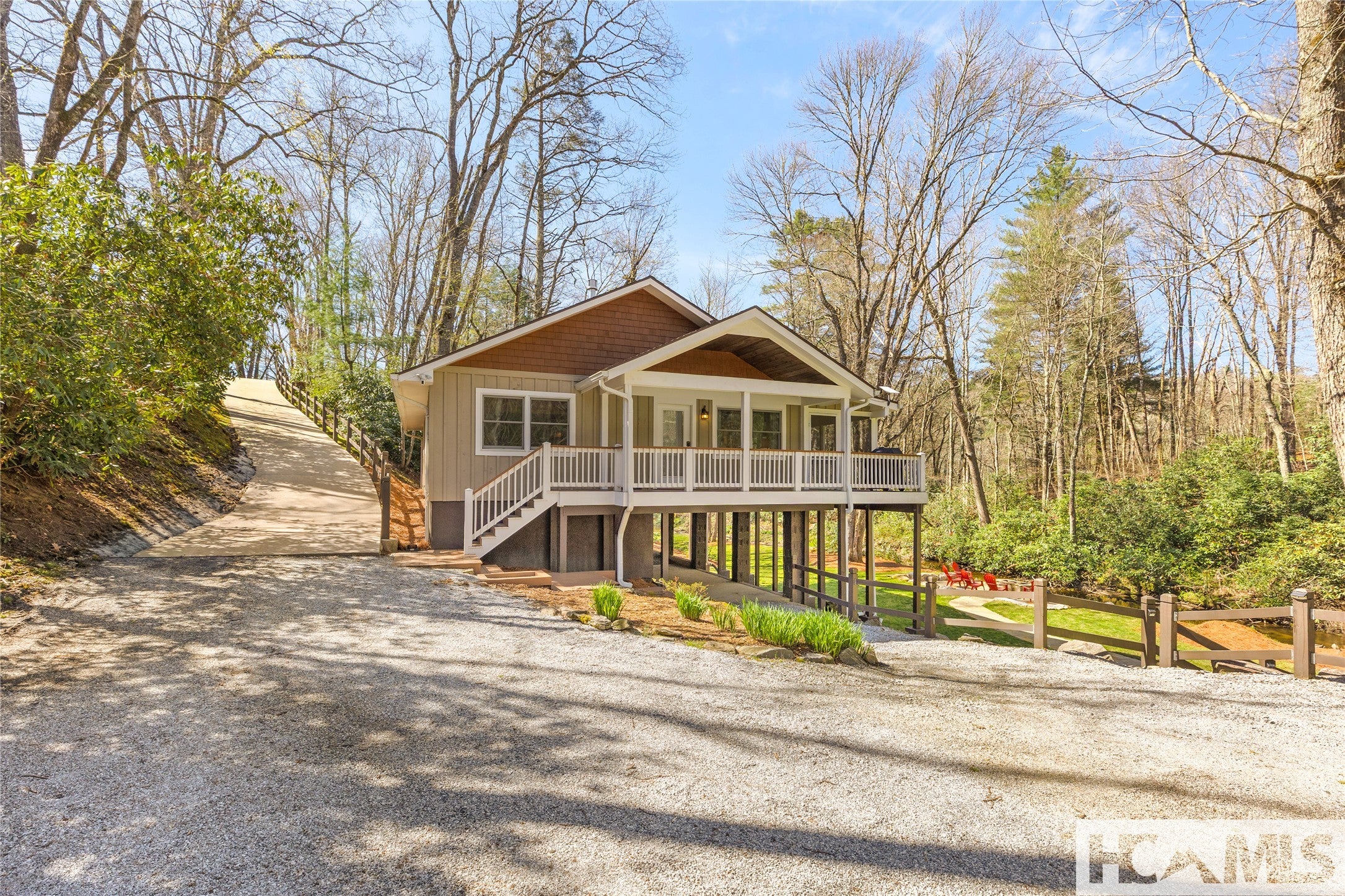 3147 North Norton Road Cullowhee, NC 28723 - Photo 7 of 77 Gallery Image 7