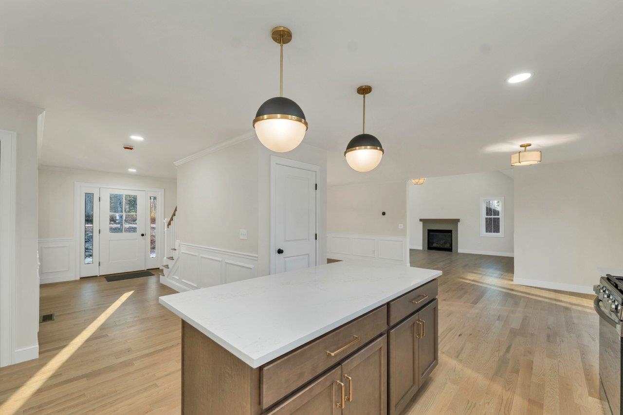 102 Laurel Road, Unit 30 Hooksett, NH 03106 - Photo 13 of 57