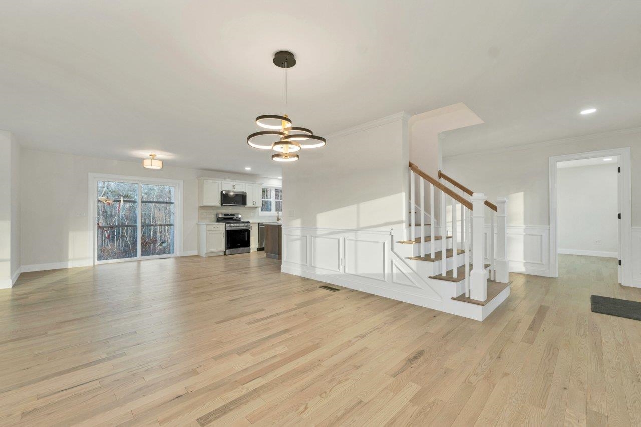 102 Laurel Road, Unit 30 Hooksett, NH 03106 - Photo 19 of 57